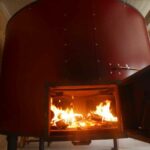 Arrière du four à bois. L’avant donne directement dans le fournil.